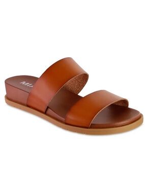 MIA Yelena Slide Sandals Cognac NWT Size 8